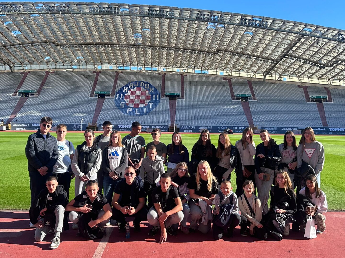 595e52fe-61ad-4865-bed0-8f7ff4da4f64